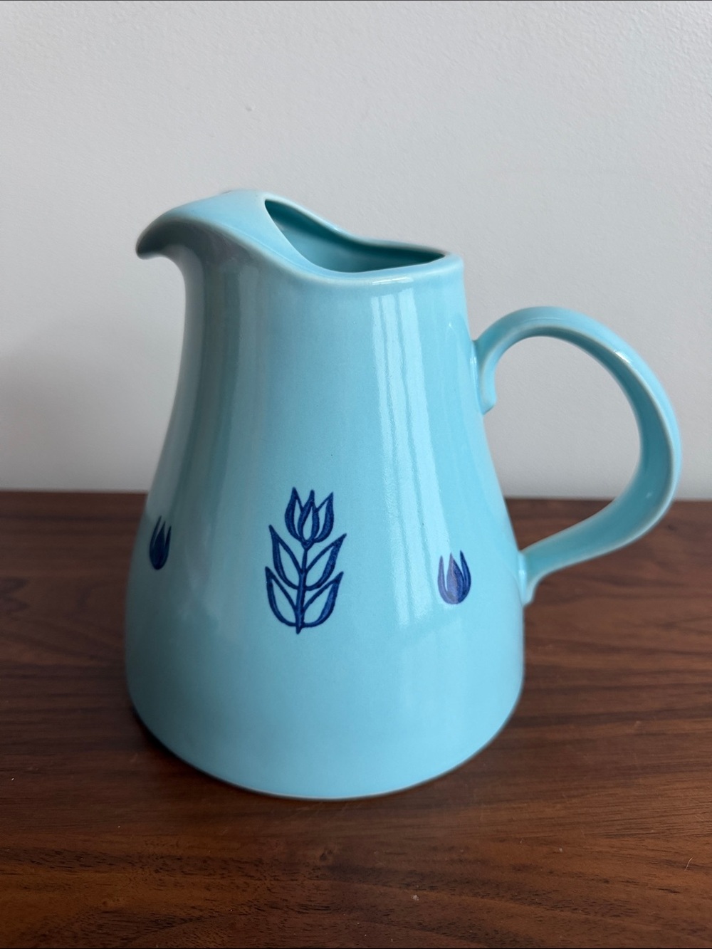 Vintage 1950’s Cronin Crock Blue Tulip USA Pottery Pitcher
